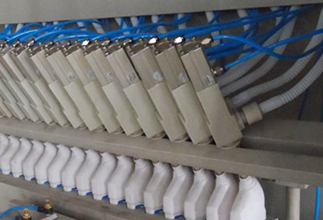 прилагодени млазници за полнење.jpg