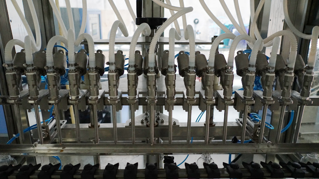 машини за полнење гравитација.jpg