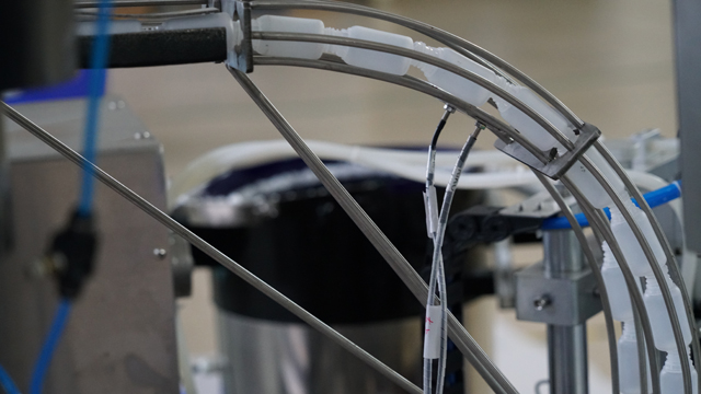 фидер за шишиња.jpg