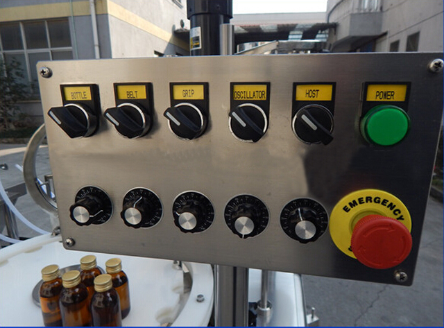 buttons for capping machine копче за контрола на машина за покривање.jpg