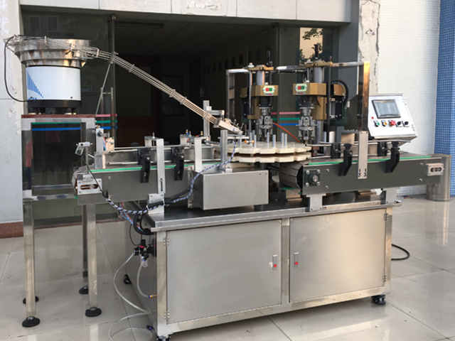 полуавтоматска опрема за капа за завртки.jpg