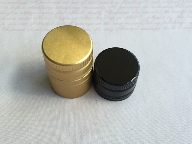 метални капачиња.jpg