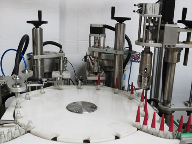 ротирачко капаче за полнење на лак.jpg