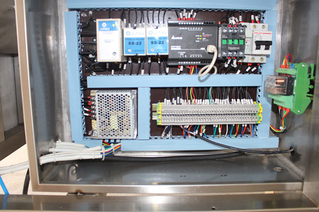 внатре шишиња unscrambler.jpg