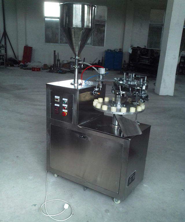 semi automatic filler sealer equipment машини за заптивање за полнење на алуминиумски цевки.jpg