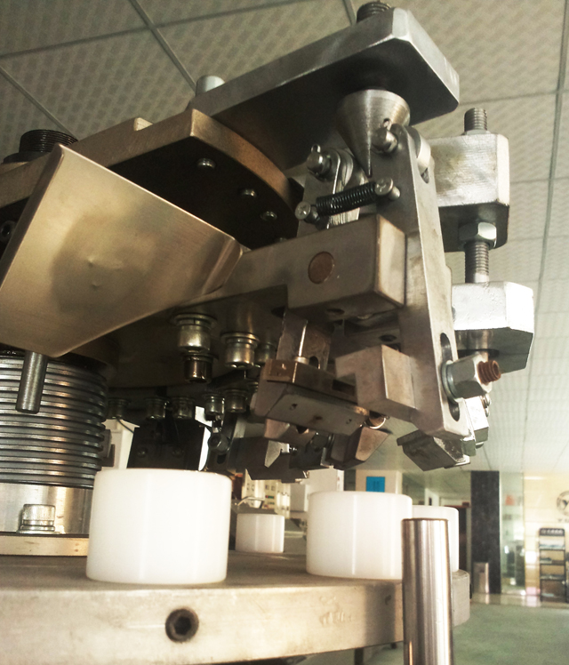 sealer part for metal hose заптивна пломба за метални цевки.jpg