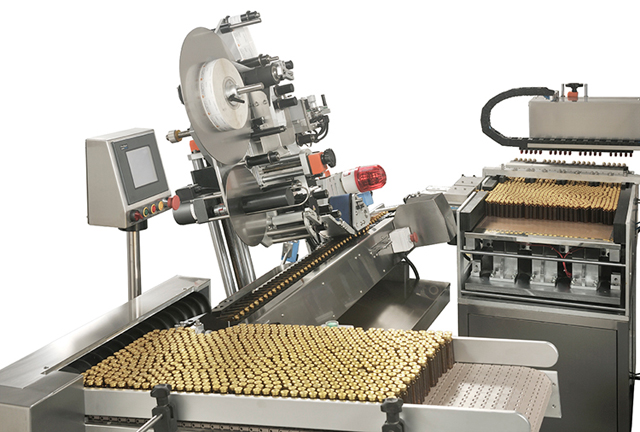 шишиња кои вметнуваат систем за хранење.jpg