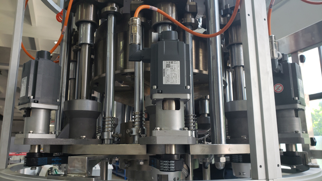 8 heas завртка капа.jpg