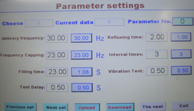 automated capping machine with touch screen controlling system Машина за покривање на екран на допир.jpg