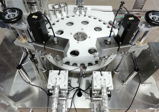 шишиња роботски фидер за рака.jpg