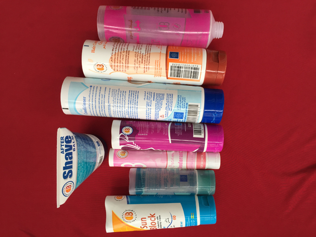 4 tubes in a row sealing samples ЗАПОЛНУВАЧ ЗА ЦЕВКИ 4 ПО РЕД.jpg