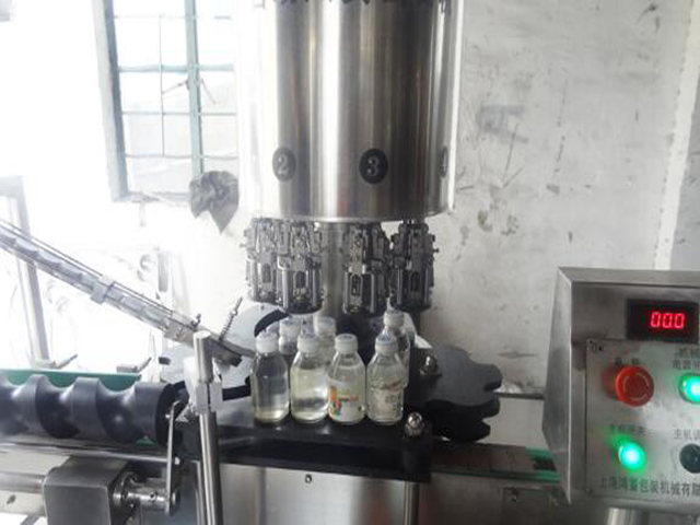 внатре ropp capping machinery.jpg