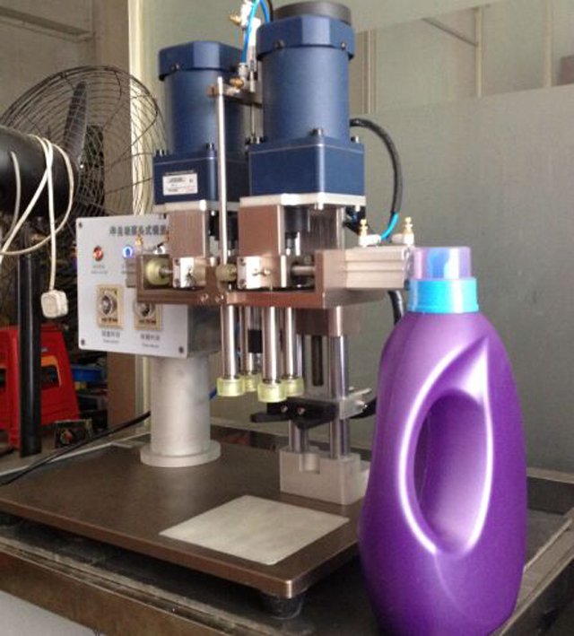 clear pictures for screw capping machinery КАПАК ЗА ЗАВРТУВАЊЕ машини.jpg