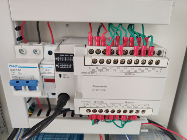 етикети печатење кабли жица детали машина (1).jpg