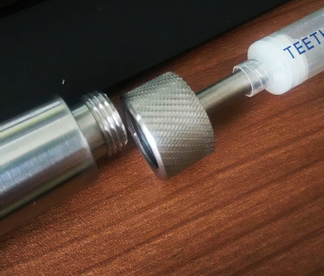 монтирање на главата на шприцот.jpg