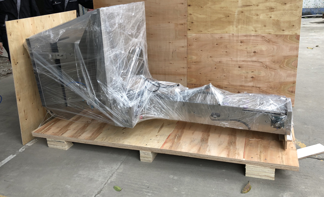 Кревање на капачиња од дрвен случај